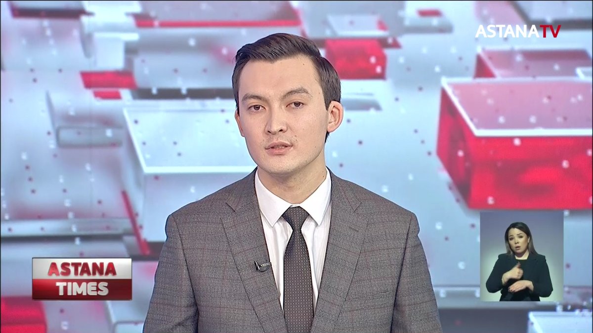 Корейлік қыз қазақ-кәріс сөздігін құрастырмақ