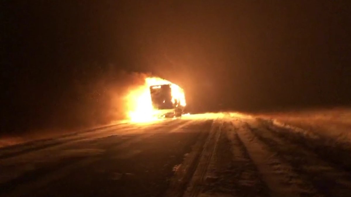 Ақтөбеде жүргізуші 146 млн теңгенің тауарын өзі иемденбек болып, көлігін өртеп жіберген