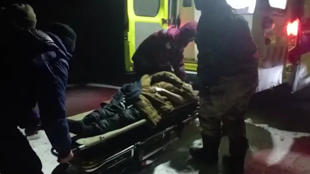 Мужчина чуть не умер на востоке страны из-за непогоды