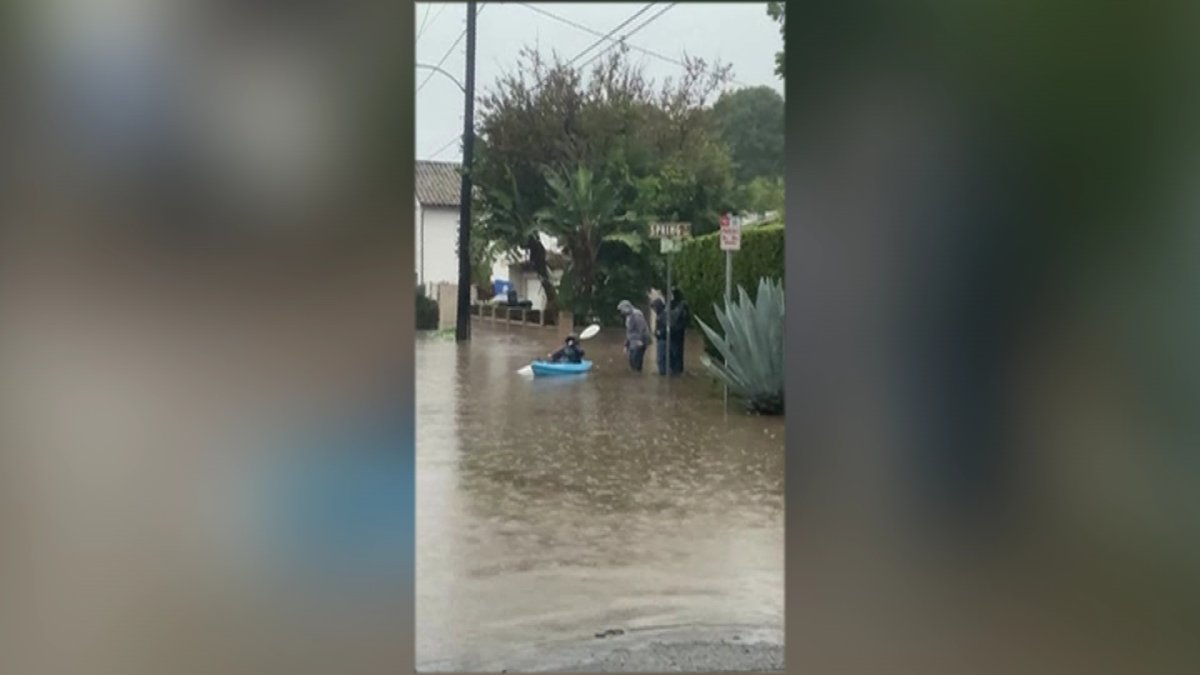 Ребёнка унесло паводком во время шторма в Калифорнии