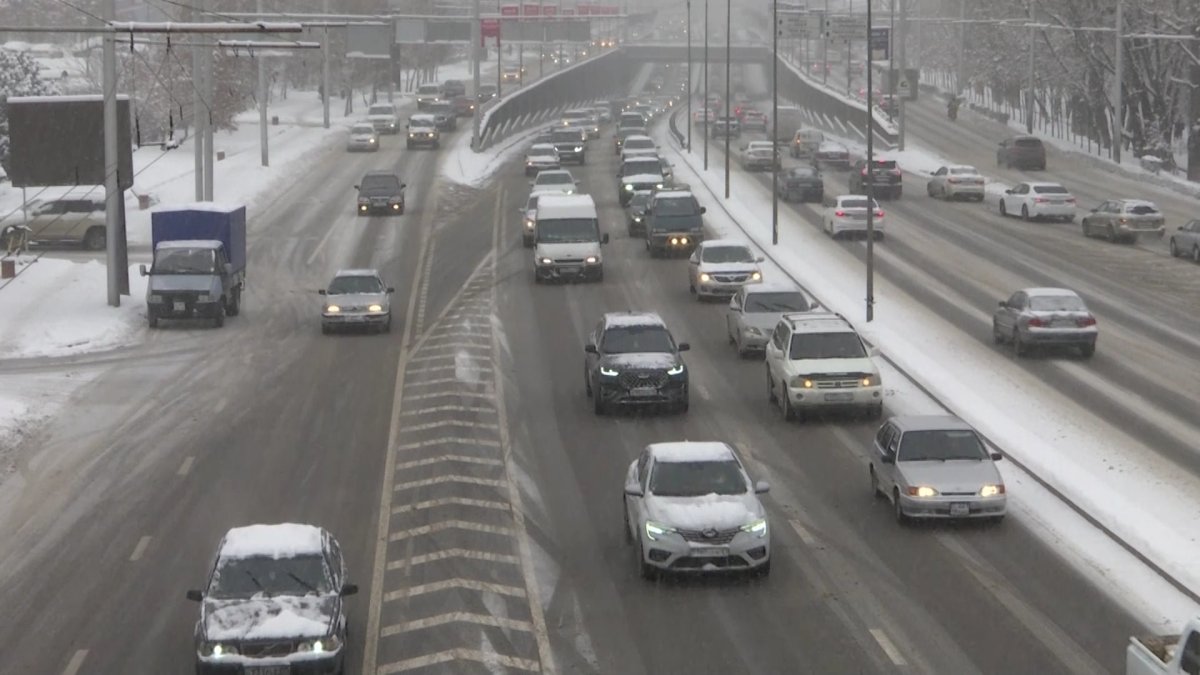 Алматинцы оказались не готовы к зиме