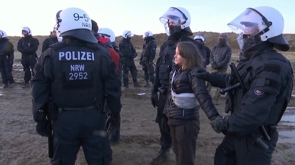 Шведскую активистку Грету Тунберг задержали в Германии