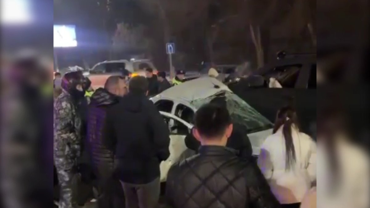 Алматыда жол апатынан 3 адам қаза тапты