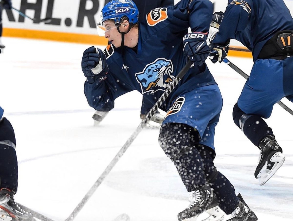 «Барыс» победил «Трактор», но всё равно вылетел из плей-офф КХЛ