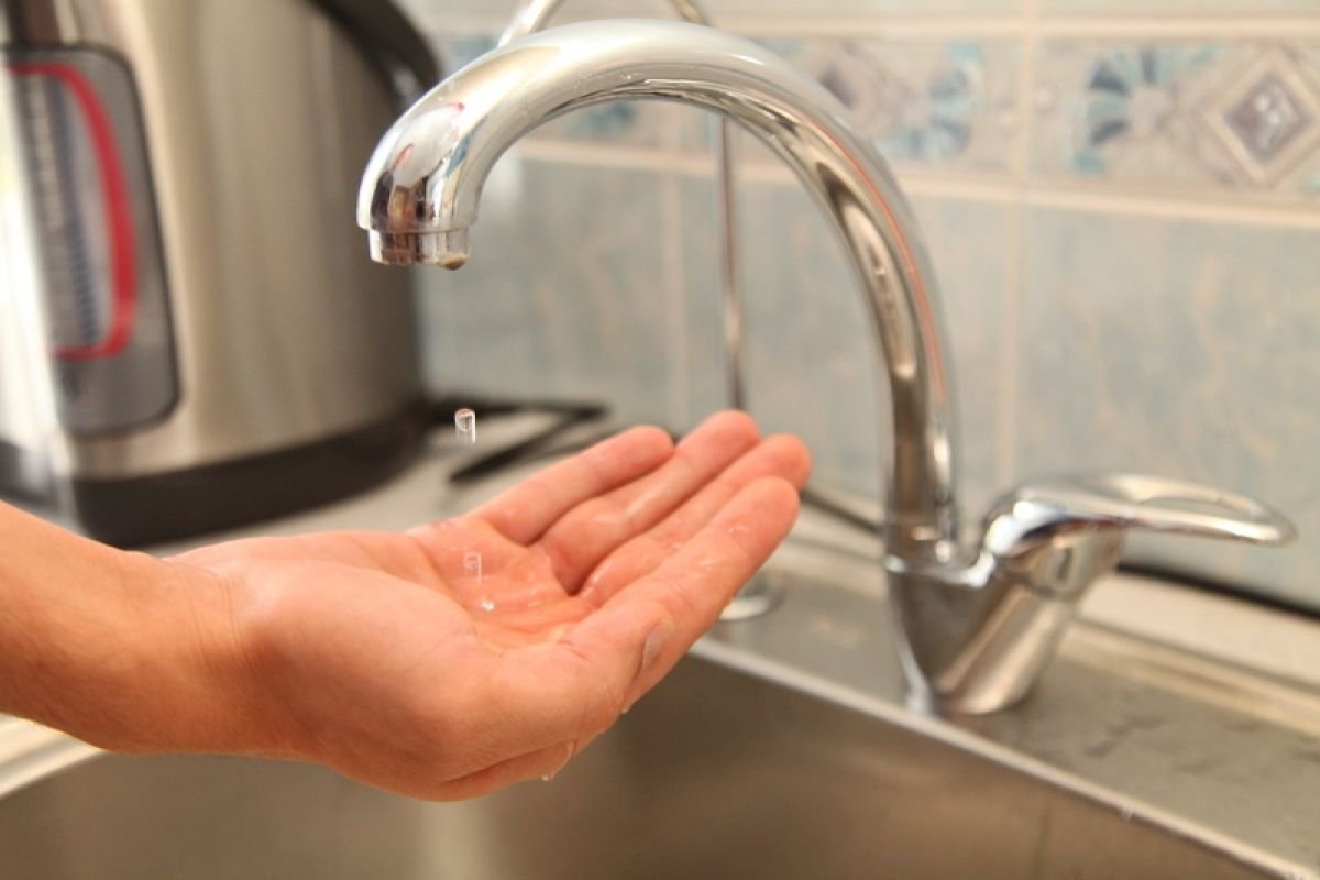 Авария на водопроводе оставила без воды частный сектор в Петропавловске – СМИ