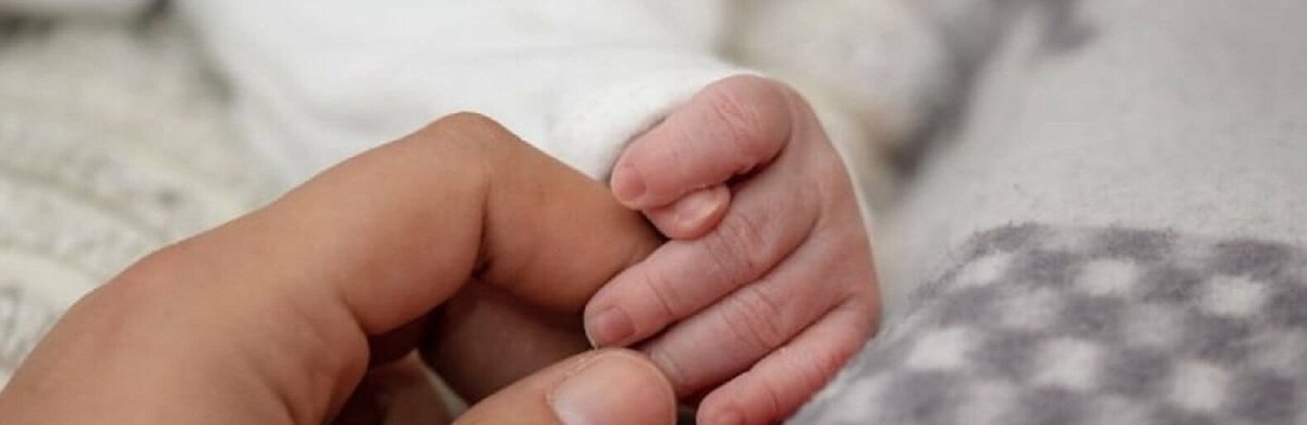 Медики спасли младенца с инсультом в Актау