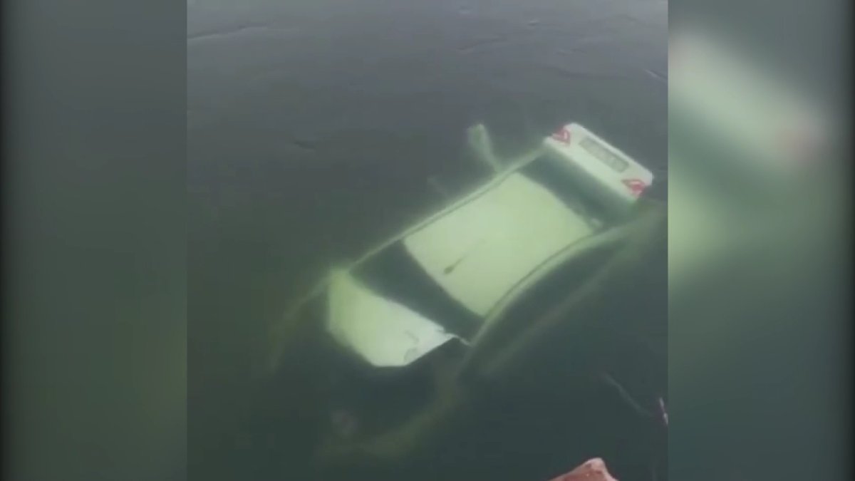 БҚО-да ерлі-зайыптылардың көлігі суға құлап, 2 адам опат болды