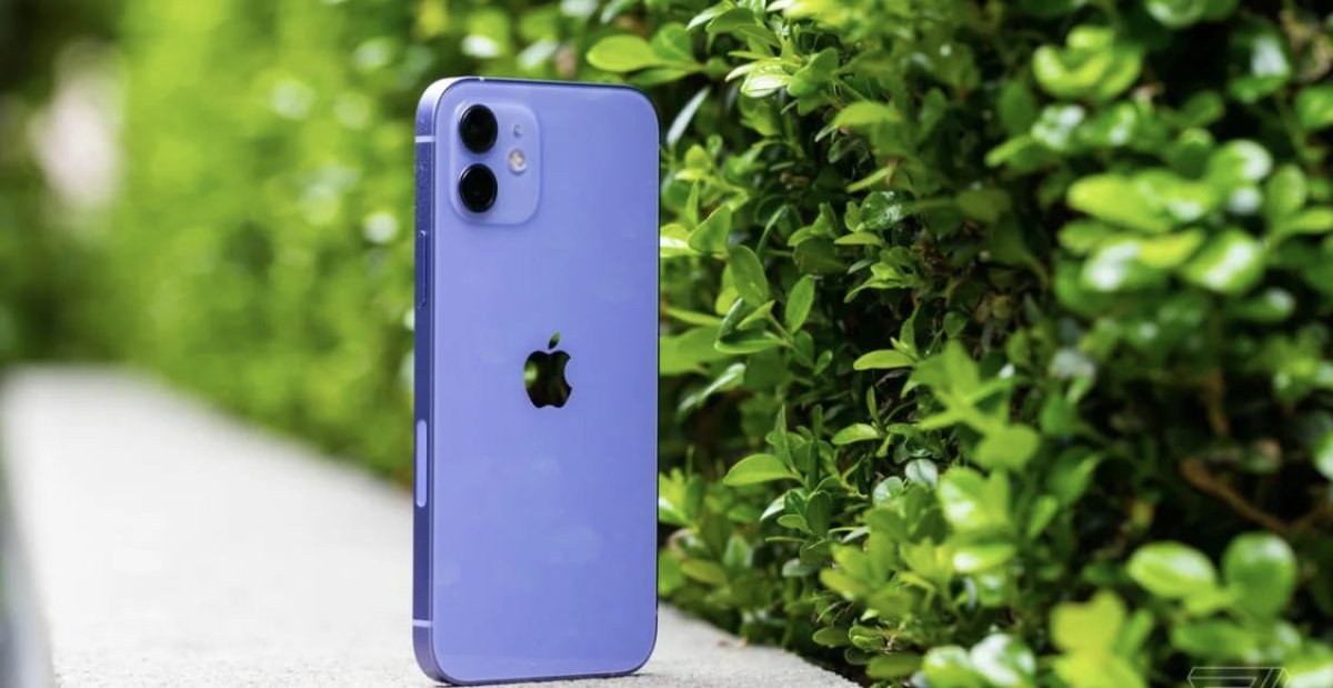 Запретить iPhone 12 из-за риска развития рака собираются сразу несколько стран