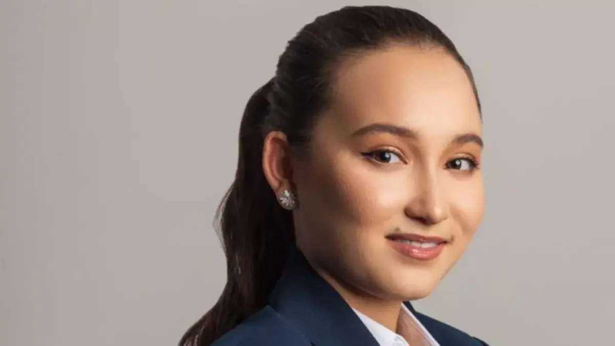 Жансая Әбдімәлік Бибісара Асаубаевамен арақатынасына қатысты сұраққа жауап берді