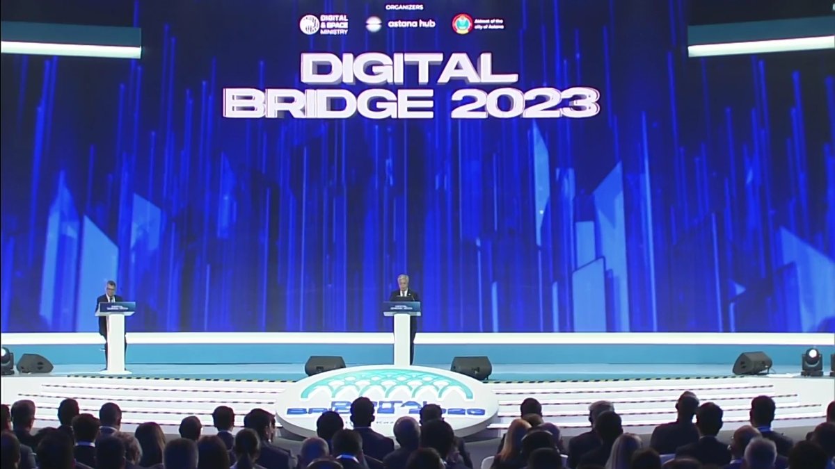 Астанада “Digital Bridge - 2023” форумы өтіп жатыр