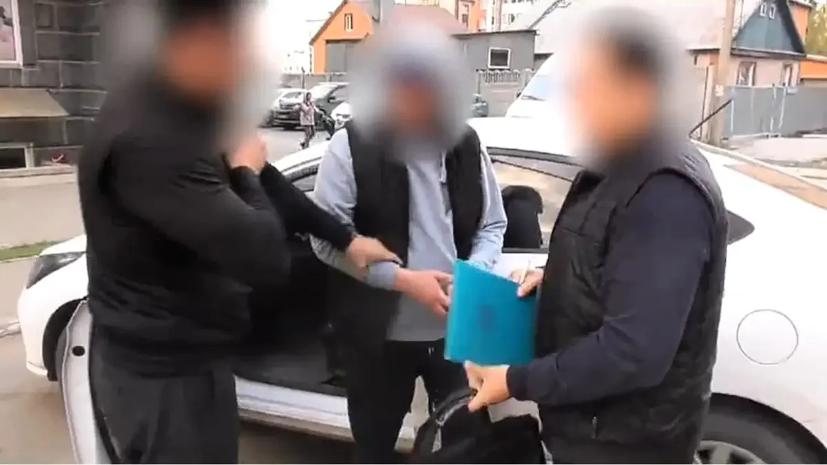 Көкшетауда жүргізуші куәлігін заңсыз бергендер ұсталды