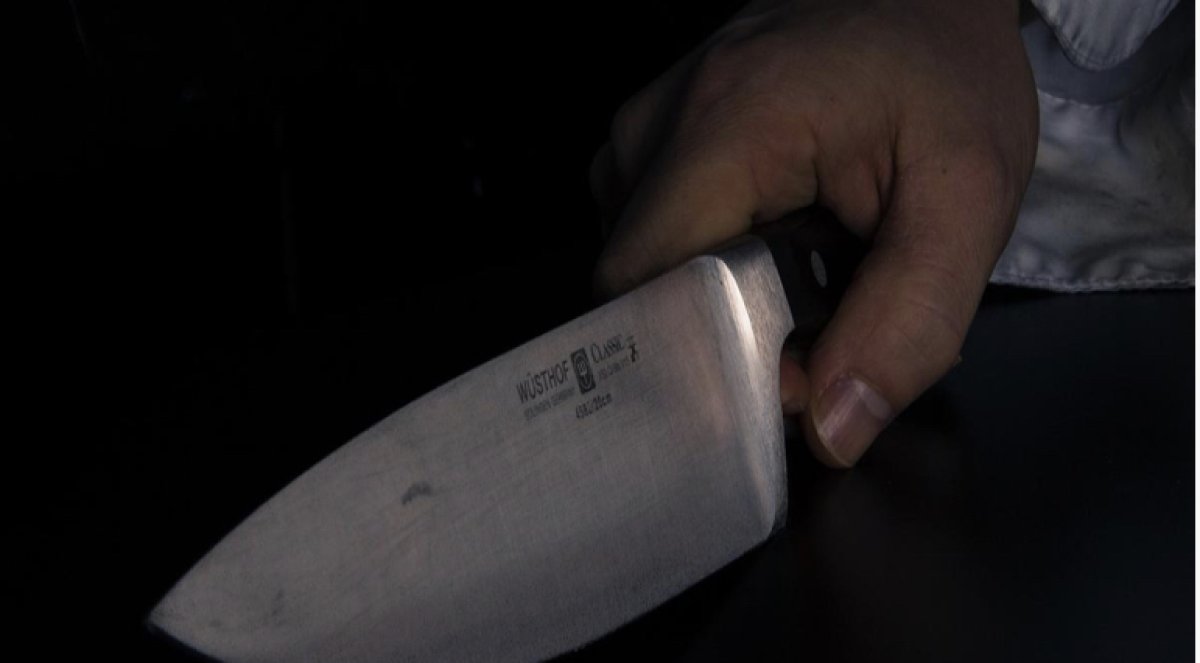 Нападение на врача в частной клинике Туркестанской области: пациент ранил медика в область сердца