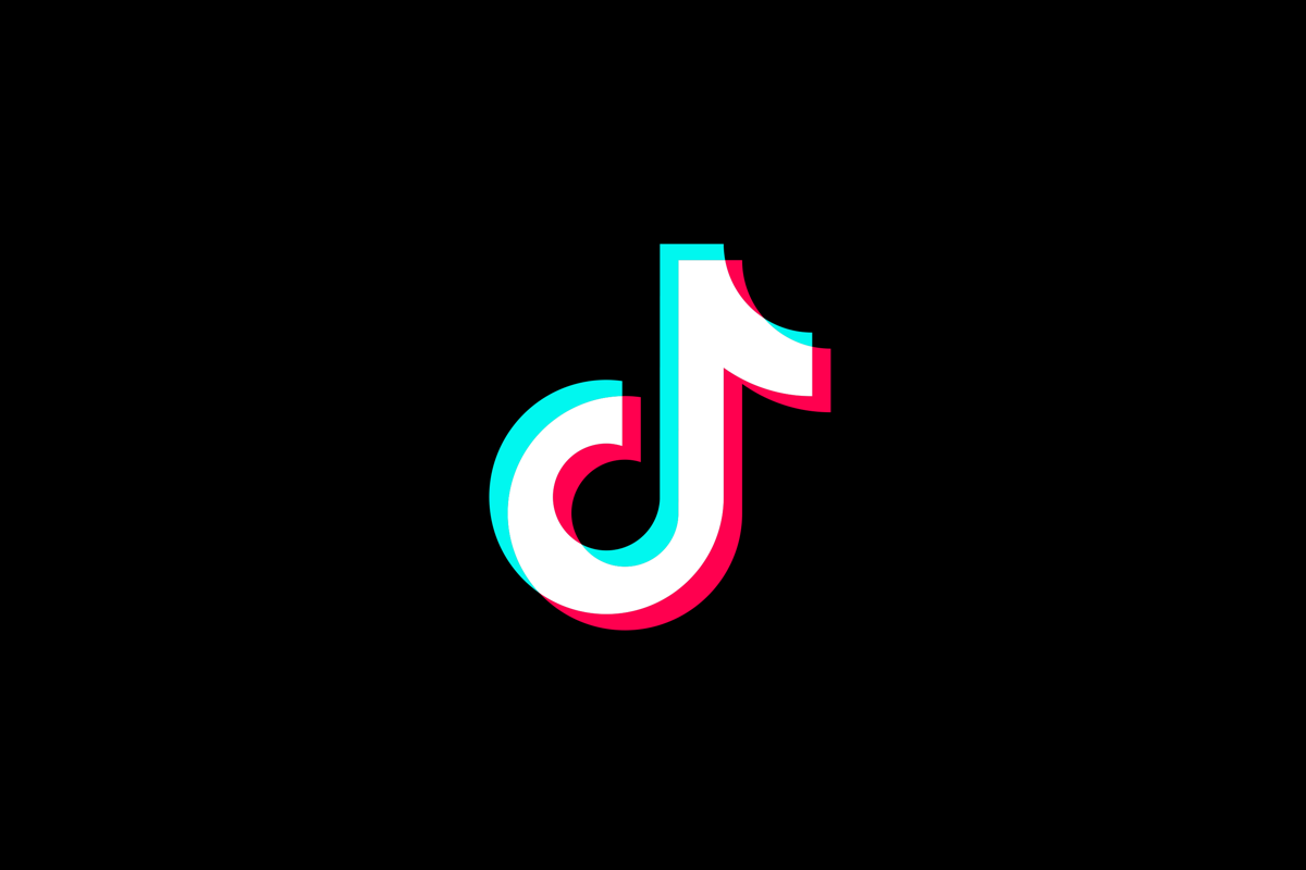 Мен сияқты қанша адам бар: Әлдебіреулер тегін ақпаратты TikTok-та ақшаға сатып жүр