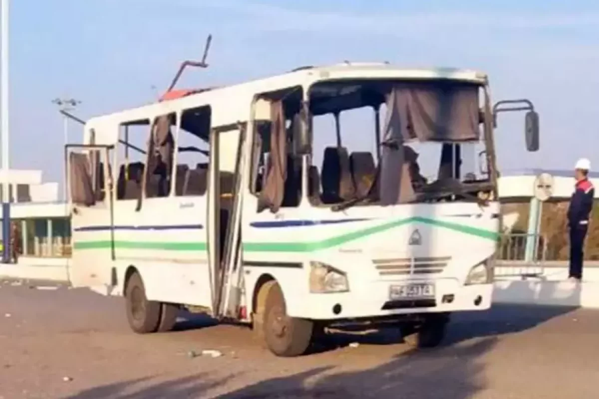 Автобуста газ баллоны жарылып, 24 адам зардап шекті