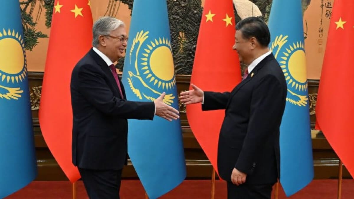 Қасым-Жомарт Тоқаев ҚХР Төрағасы Си Цзиньпинмен келіссөз жүргізді