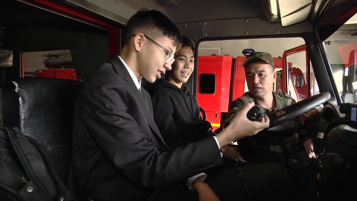 "АМАNАТ" партиясы "Жастар рухы" жастар қанатының ұйымдастыруымен  "Сарбаз болғым келеді" атты акция өтті