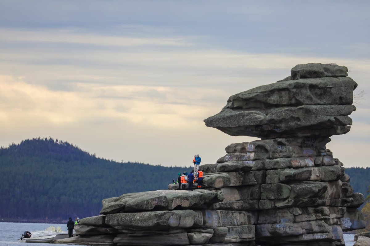 В Казахстане запустили масштабную акцию по защите природных и исторических памятников от вандализма – AMANAT