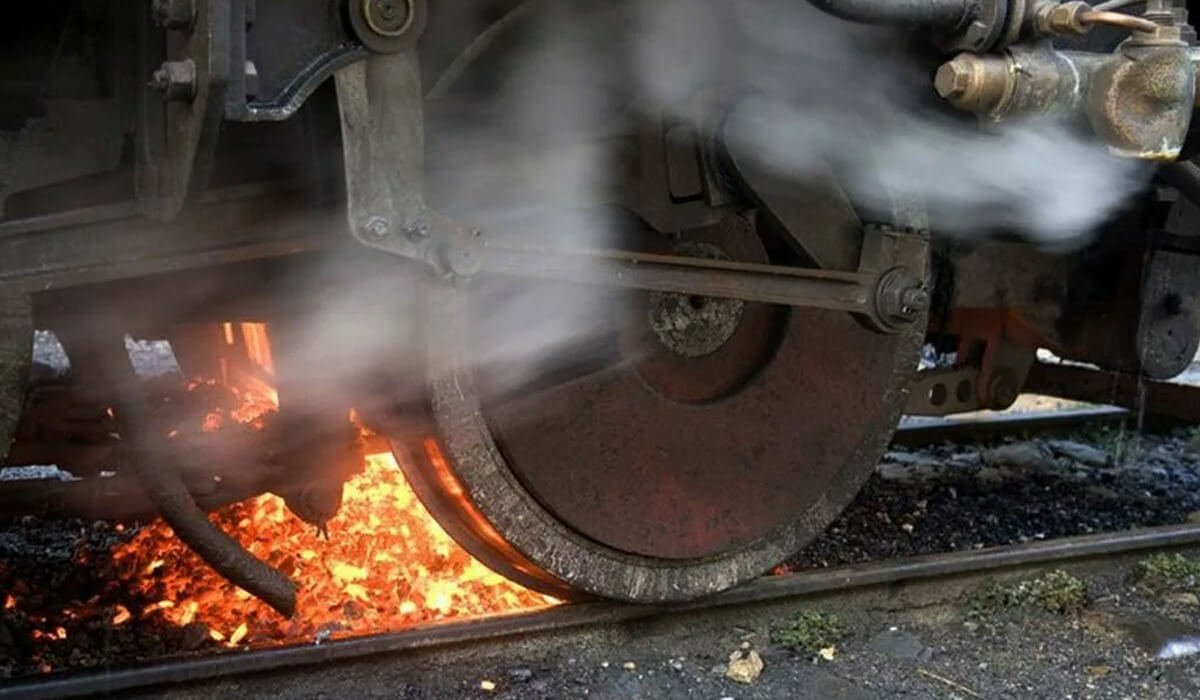 ШҚО-да вагондар рельстен шығып кетті