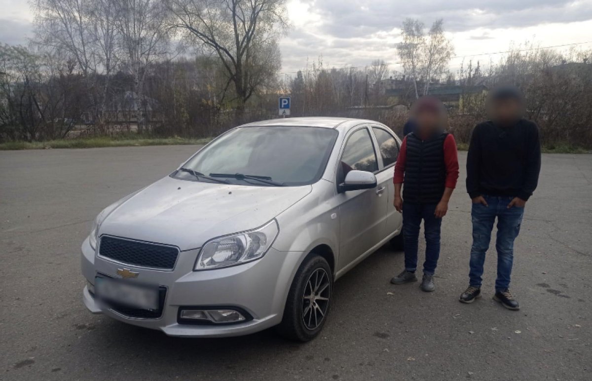 Двух нелегалов из Узбекистана задержали в ВКО