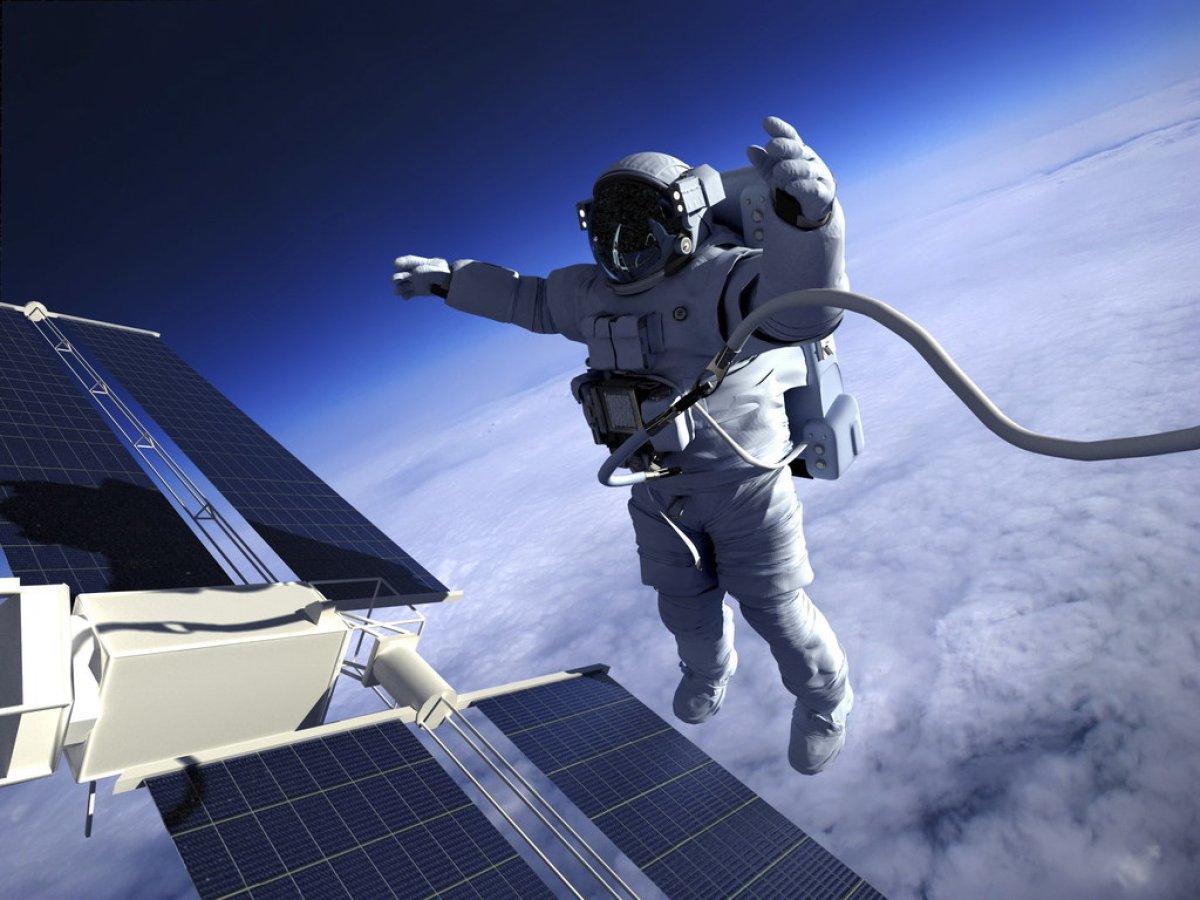 Космическая мода: Prada оденет астронавтов NASA