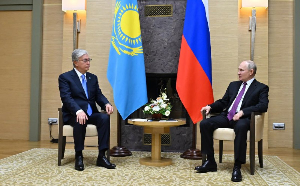 Токаев провел переговоры с Путиным