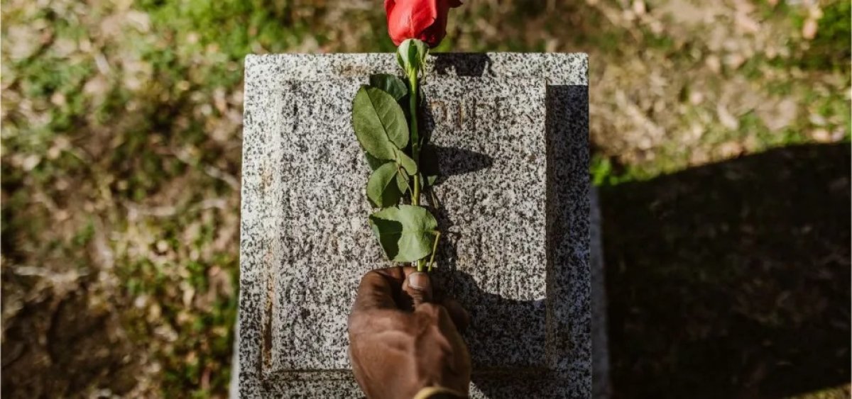 Брюссельцы получат право на погребение вместе со своими питомцами