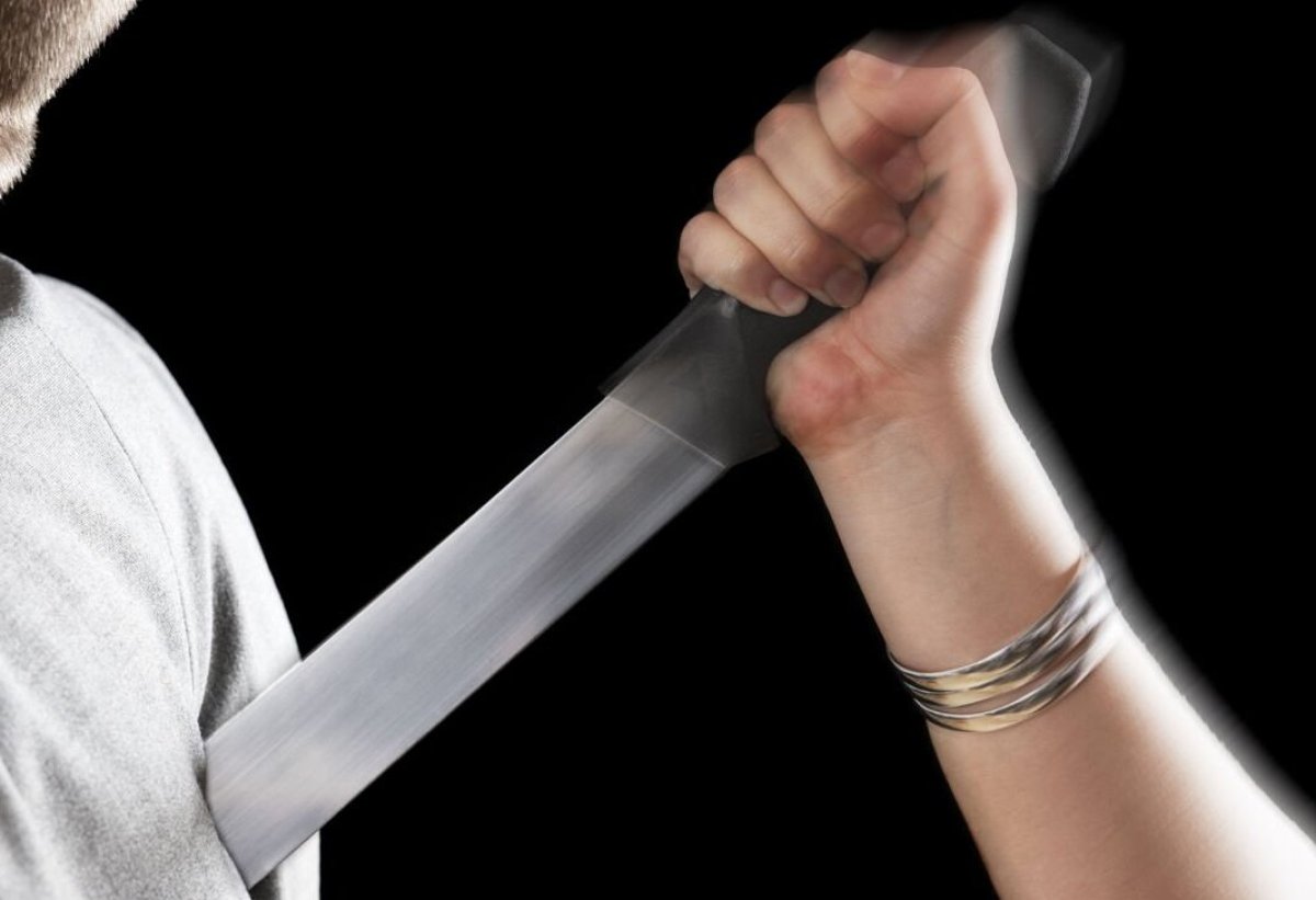 Актюбинка зарезала мужчину через несколько часов после знакомства