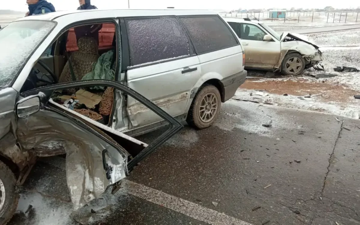 Әкесі рұқсат берген: рульге отырған 13 жасар ақмолалық жол апатына түсті