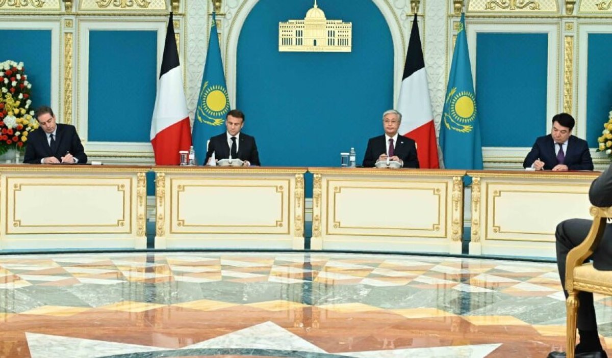 Французские школы и электростанции в Казахстане: о чем договорились Токаев и Макрон в Акорде