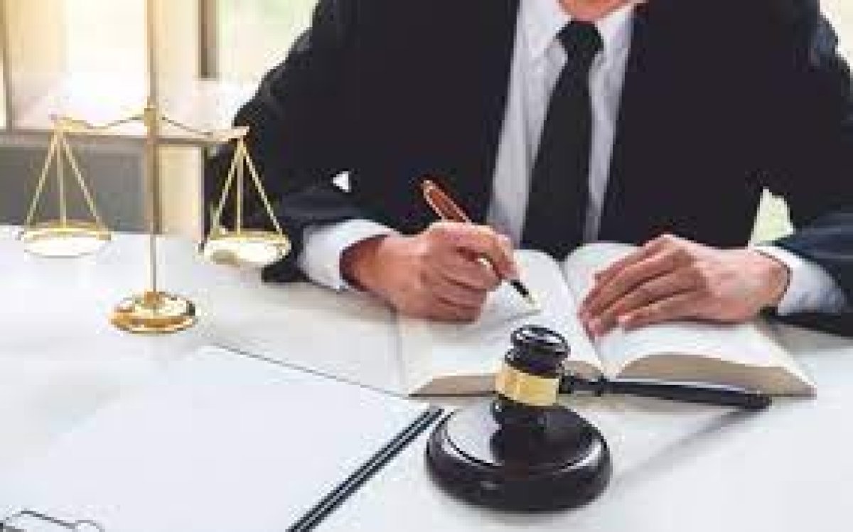 Талдықорғанда тәртіп сақшысы зорлаған қыздың адвокаты мәлімдеме жасады