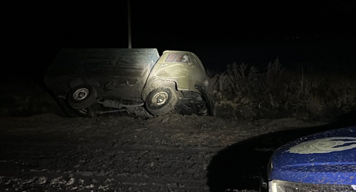 Пьяный водитель открыл огонь по полицейским в Костанайской области (ВИДЕО)