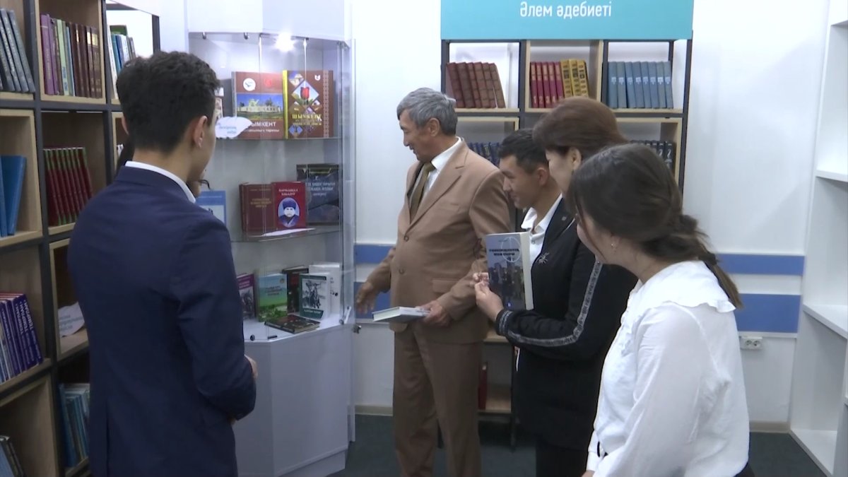 «Кітап-AMANAT»: книжный центр открылся в Шымкенте
