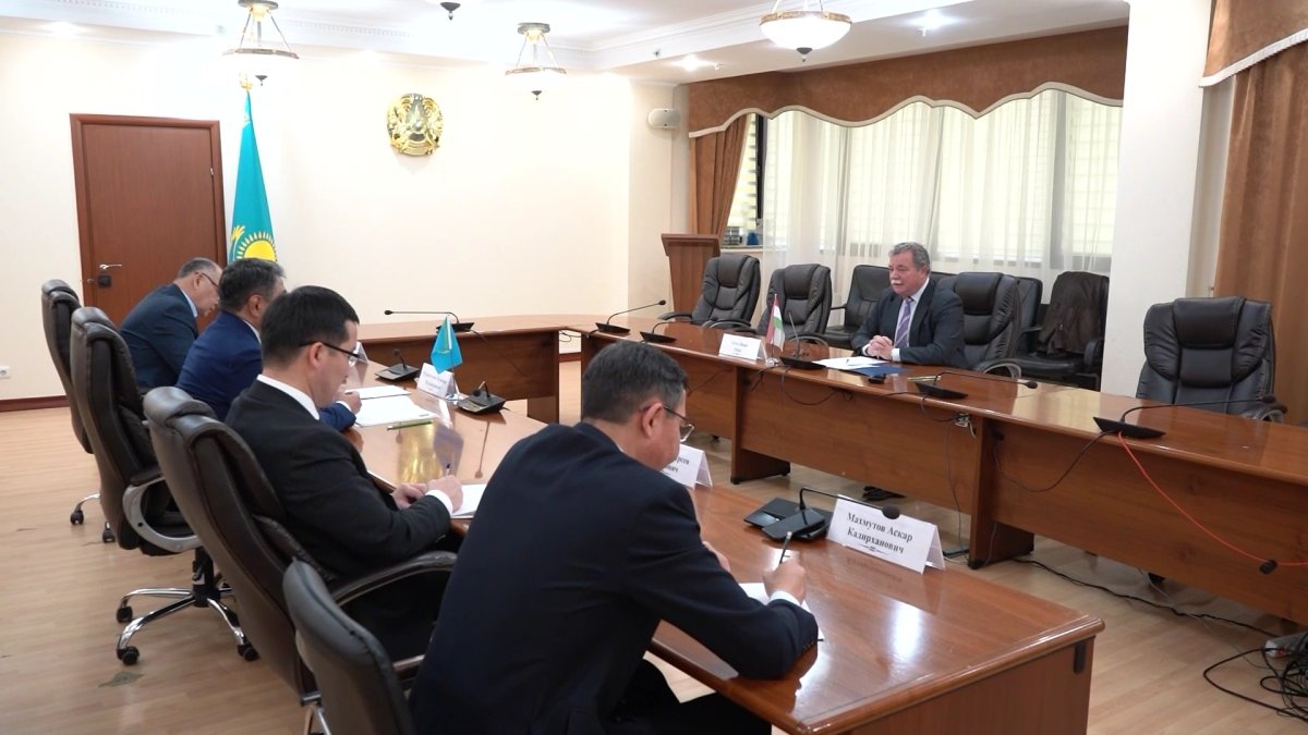 Елордада Қазақстан мен Венгрияның су саласындағы ынтымақтастығы талқыланды