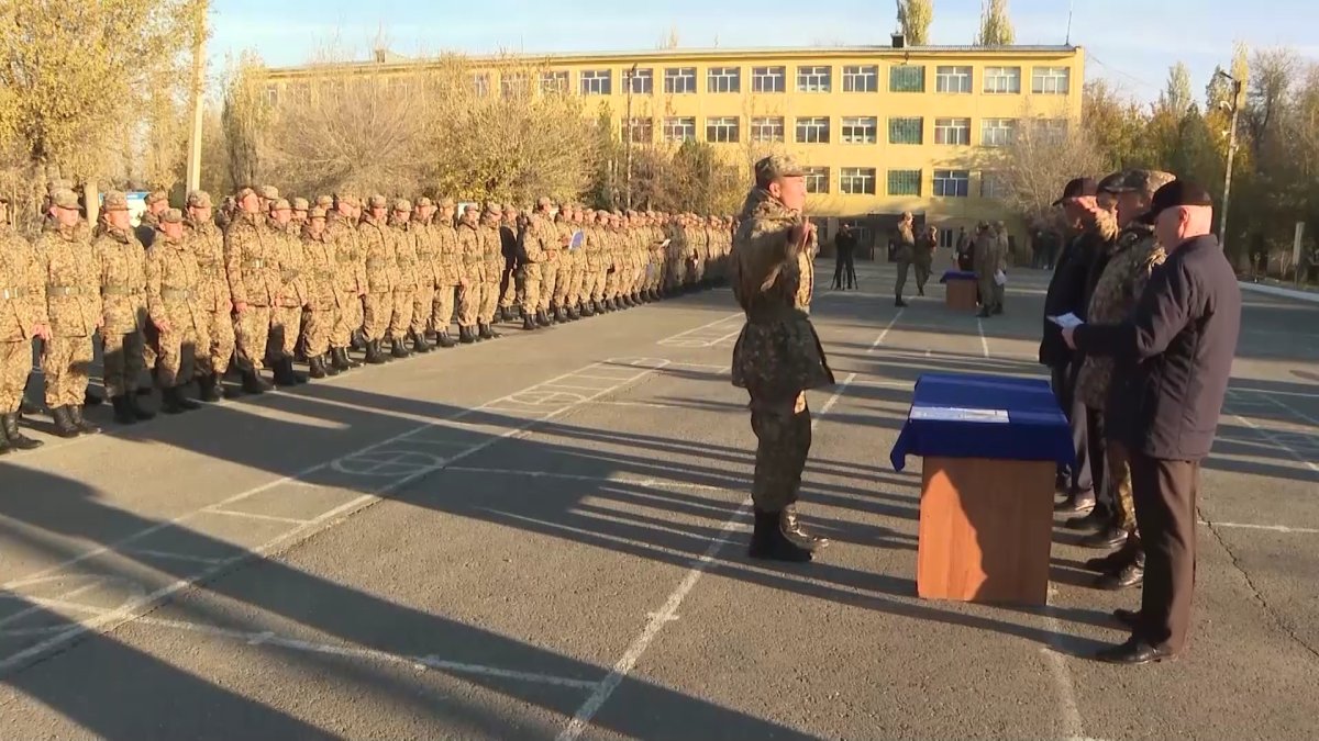 Таразда ұлттық ұланның 42 сарбазына жоғары оқу орындарының гранты табысталды