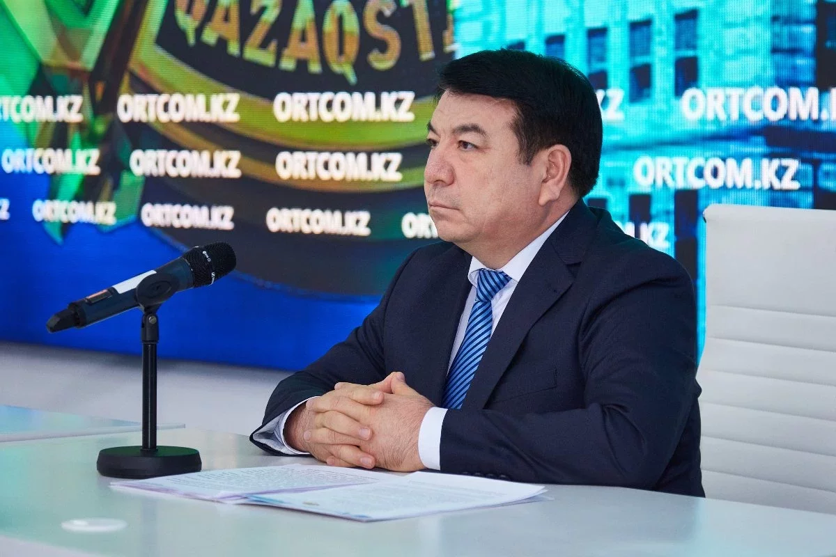 "Қатқан нан, көгерген йогурт": Оқу-ағарту министрі оқушылар тамағының сапасына қатысты пікір білдірді