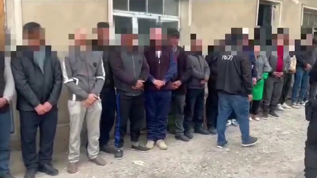 Түркістан облысының тұрғыны өз үйінде отыз шетелдік азаматты жасырған