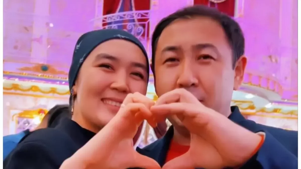 "Отбасылық өмірден 13 жыл тәжірибеміз бар": Ғаділбек Жаңай жеке өмірін желіде неге жиі көрсетіп жүр