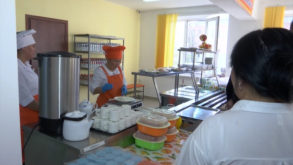 Алматы облысында мектеп оқушылары тамағының сапасын бақылайтын арнайы комиссия құрылды