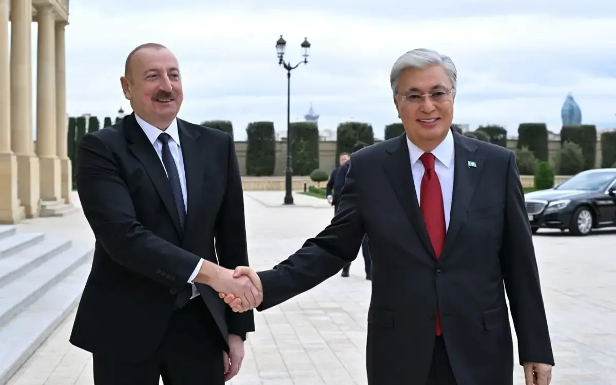 Президент Қасым-Жомарт Тоқаев Әзербайжанға барды