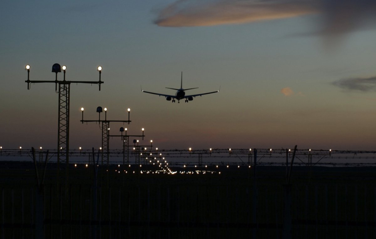 Самолет «Алматы-Уральск» вынужденно сел в Атырау