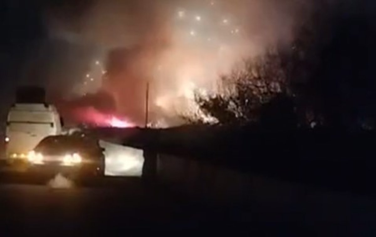 Мужчина погиб при взрыве грузовика с фейерверками на Иссык-Куле