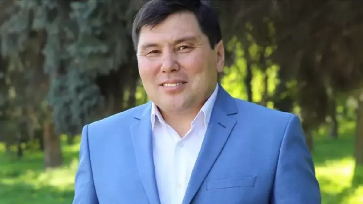 "Қанша тыртыңдасаң да, жақсы әйел алмай, байымайсың". Омар Жәлел жігіттерге кеңес берді
