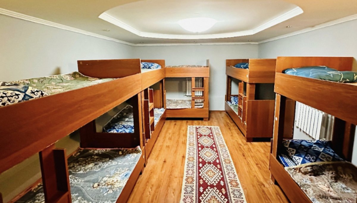 Переоборудованный подвал, функционировал 1,5 месяца: что известно об алматинском хостеле, где произошел пожар