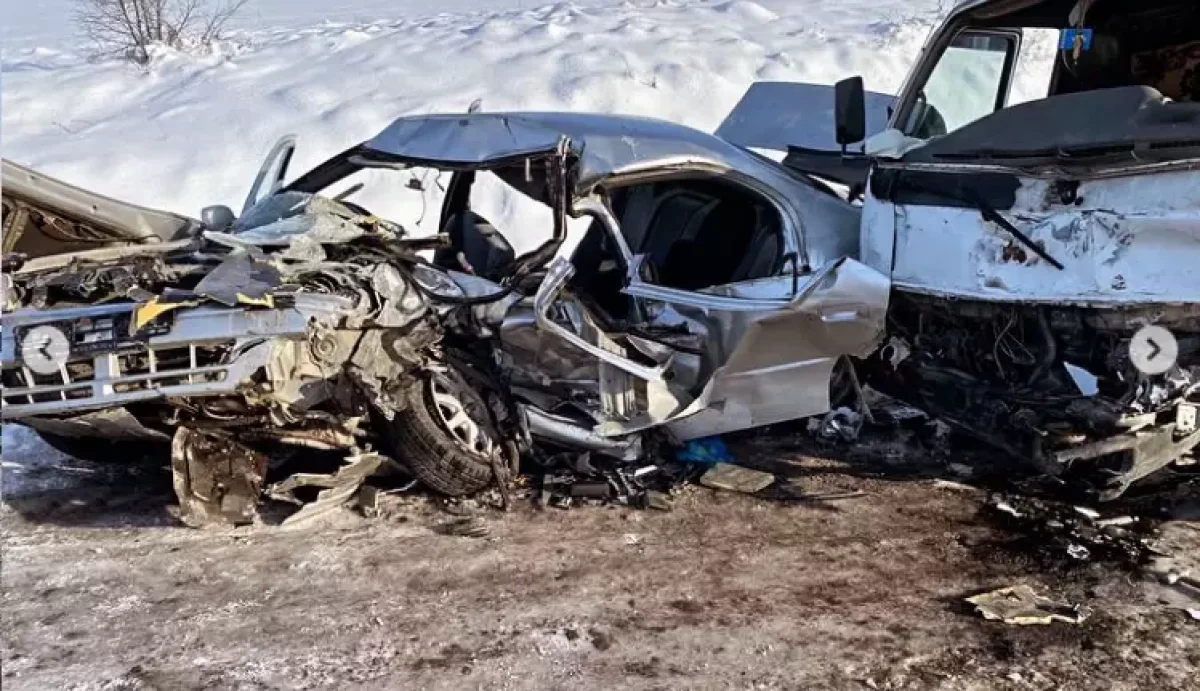 ШҚО тасжолында екі көлік соқтығысып, 3 адам қаза болды