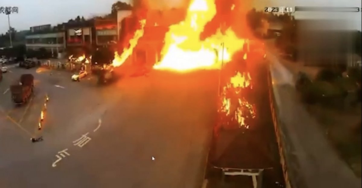 Қытайдың Сычуан қаласында сұйытылған газ цистернасы жарылды