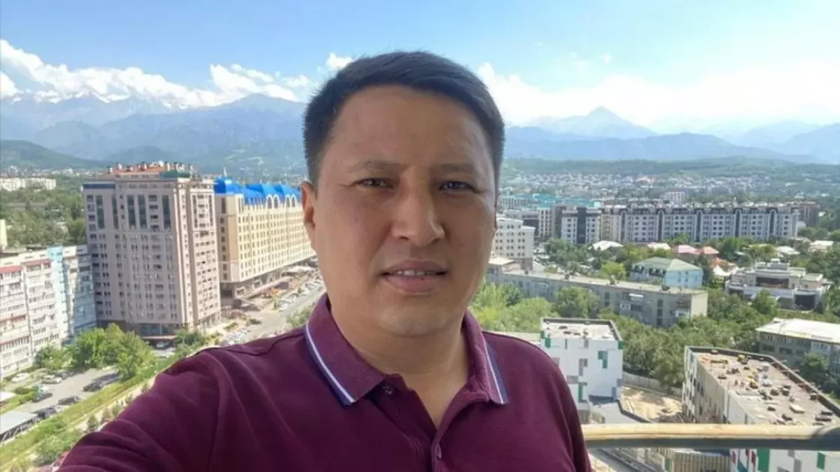 "Екінші жанұям бар": Дастан Қалдыбаев алғашқы отбасын неге сақтай алмағанын айтты