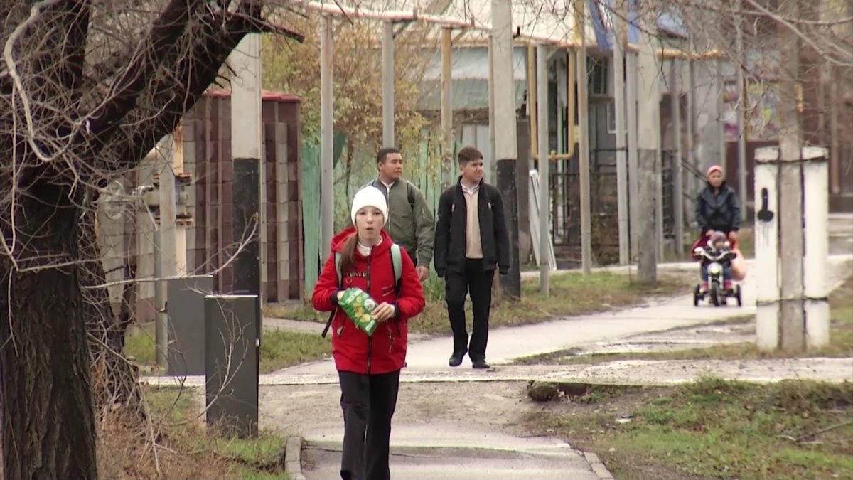 «С новым статусом вернётся молодежь», - жители Жетыгена об ожиданиях от будущего города