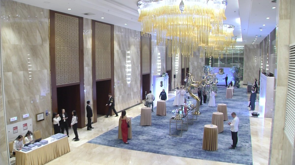 Димаш, Головкин, Рыбакина и Надаль поддержали аукцион Зимнего благотворительного бала в Астане