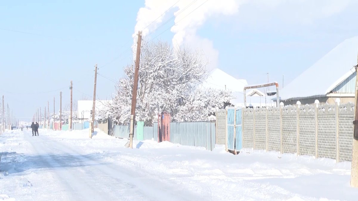 Жамбылда газ құбыры жарылып, қақаған қыста 5 ауылдың жұрты жылусыз қалды