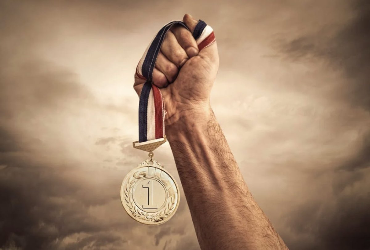 Тельцы создают свой успех, Весам тоже пора действовать: советы звёзд на 17 декабря